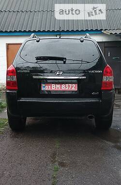 Внедорожник / Кроссовер Hyundai Tucson 2009 в Решетиловке