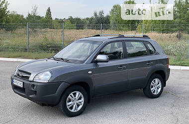 Позашляховик / Кросовер Hyundai Tucson 2011 в Дніпрі