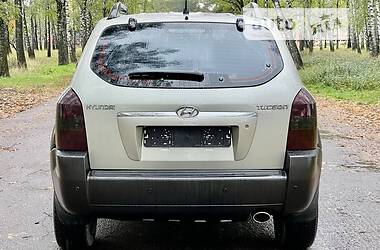 Позашляховик / Кросовер Hyundai Tucson 2007 в Охтирці