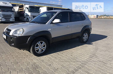 Внедорожник / Кроссовер Hyundai Tucson 2007 в 