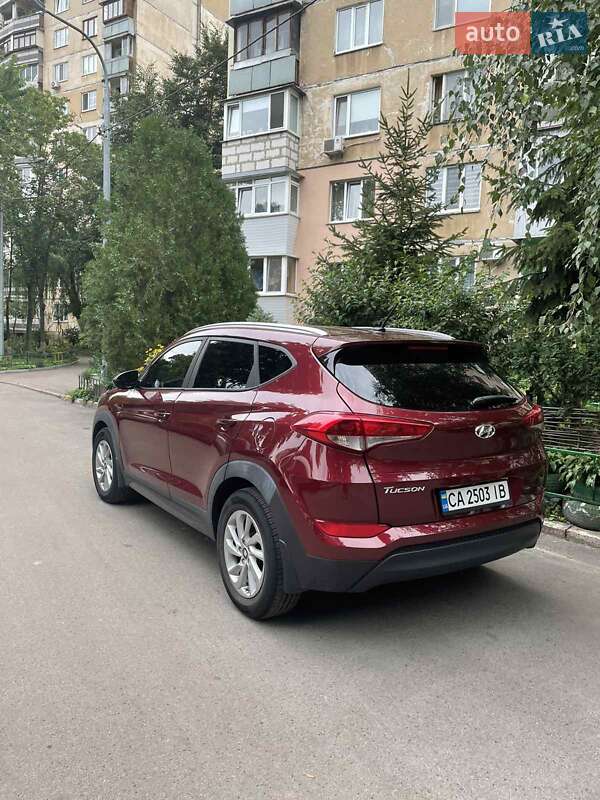 Позашляховик / Кросовер Hyundai Tucson 2016 в Києві фото 4 Позашляховик / Кросовер Hyundai Tucson 2016 в Києві
