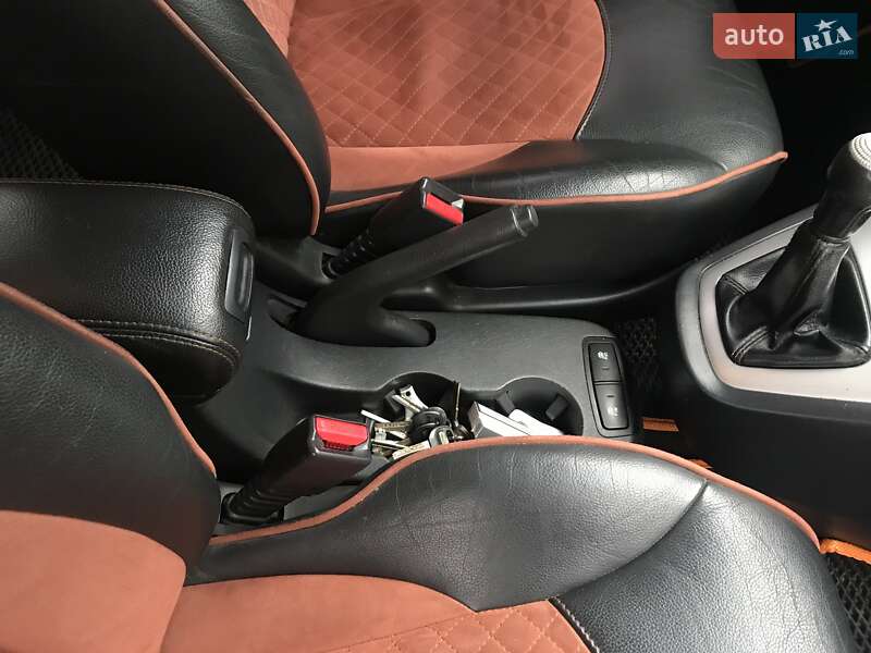 Внедорожник / Кроссовер Hyundai Tucson 2007 в Кодыме фото 60 Внедорожник / Кроссовер Hyundai Tucson 2007 в Кодыме