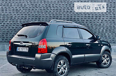 Внедорожник / Кроссовер Hyundai Tucson 2008 в 