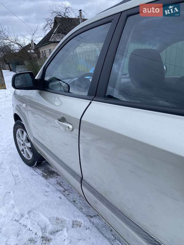 Внедорожник / Кроссовер Hyundai Tucson 2007 в Корюковке