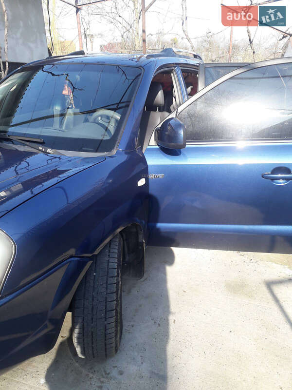 Седан Hyundai Tucson 2005 в Іршаві