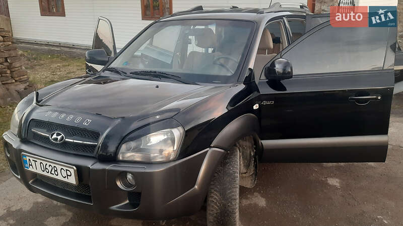 Позашляховик / Кросовер Hyundai Tucson 2006 в Верховині