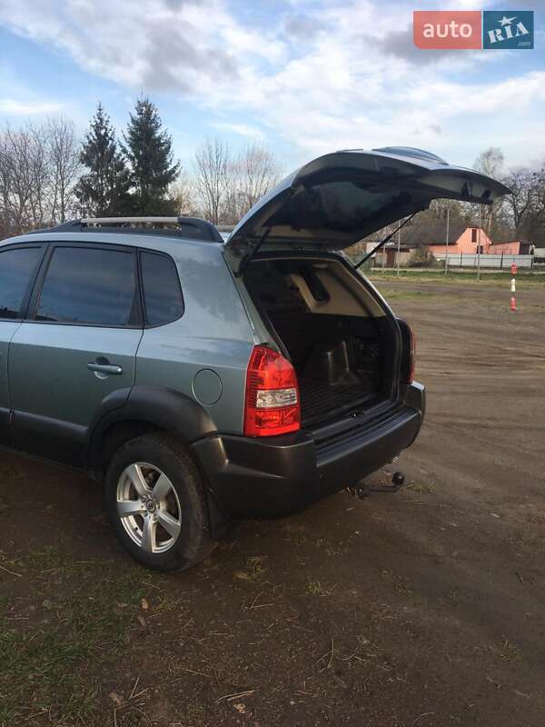 Позашляховик / Кросовер Hyundai Tucson 2010 в Летичіві фото 24 Позашляховик / Кросовер Hyundai Tucson 2010 в Летичіві