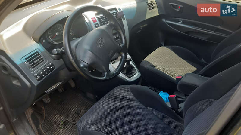 Внедорожник / Кроссовер Hyundai Tucson 2007 в Черновцах