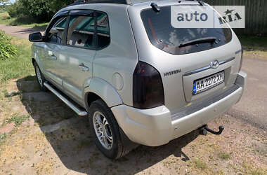 Внедорожник / Кроссовер Hyundai Tucson 2008 в 