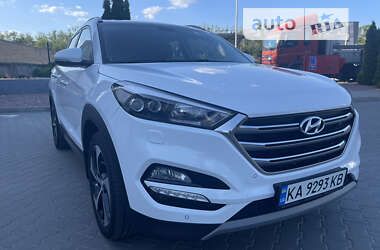 Внедорожник / Кроссовер Hyundai Tucson 2017 в 