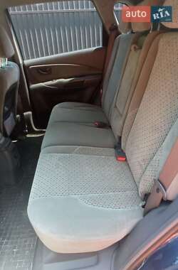 Позашляховик / Кросовер Hyundai Tucson 2005 в Старому Самборі