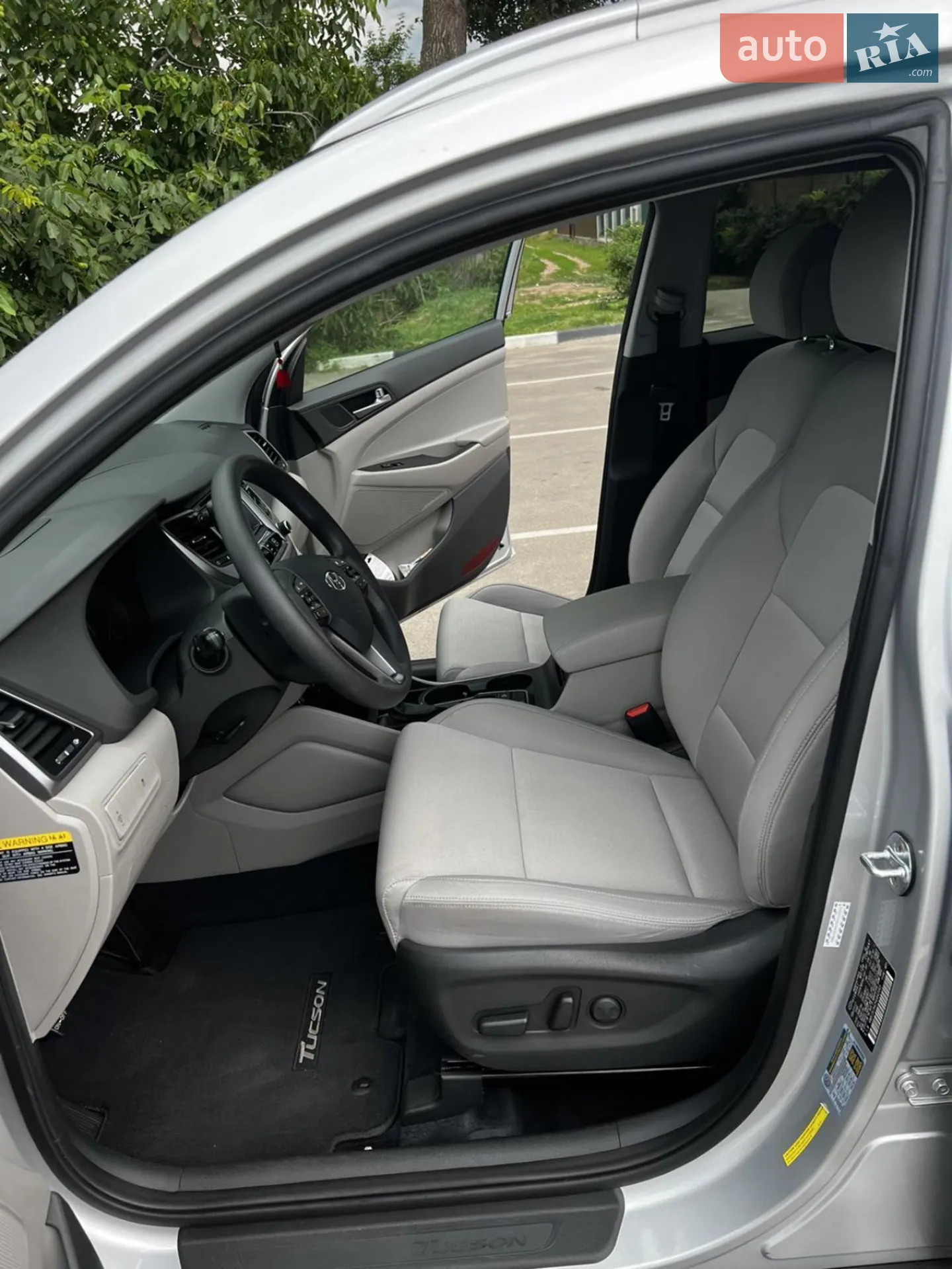 Hyundai Tucson 2017 VIN KM8J3CA42HU442065 фото оголошення 18 з 27