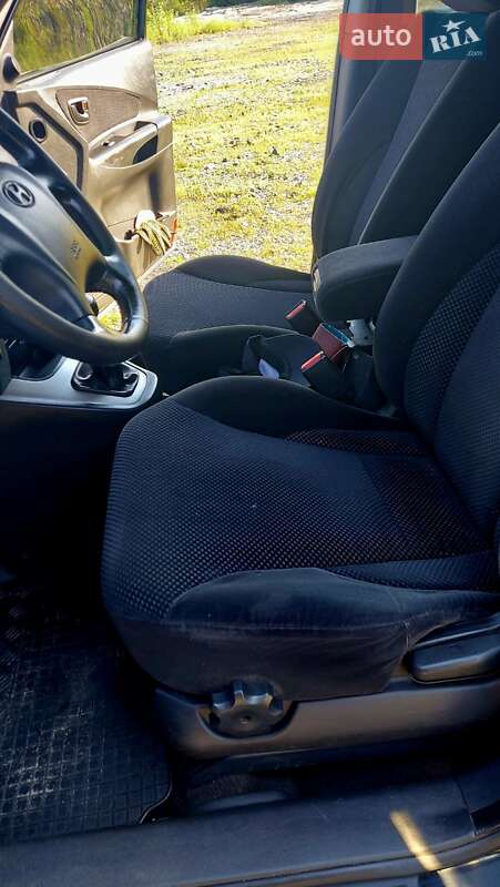 Внедорожник / Кроссовер Hyundai Tucson 2008 в Новой Водолаге