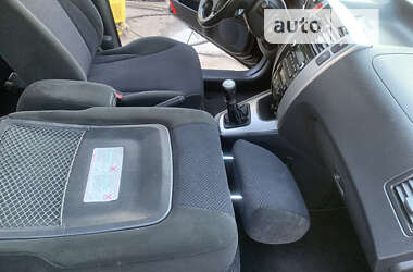Внедорожник / Кроссовер Hyundai Tucson 2008 в 