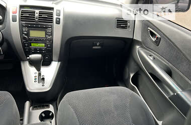 Внедорожник / Кроссовер Hyundai Tucson 2008 в 