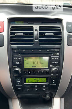 Внедорожник / Кроссовер Hyundai Tucson 2008 в 