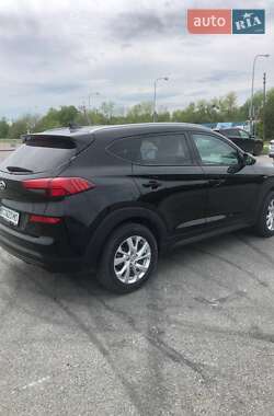 Внедорожник / Кроссовер Hyundai Tucson 2019 в 