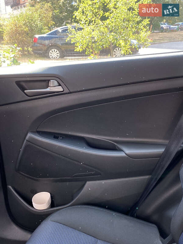 Позашляховик / Кросовер Hyundai Tucson 2018 в Києві фото 16 Позашляховик / Кросовер Hyundai Tucson 2018 в Києві