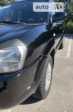Внедорожник / Кроссовер Hyundai Tucson 2008 в 