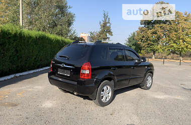 Внедорожник / Кроссовер Hyundai Tucson 2008 в 