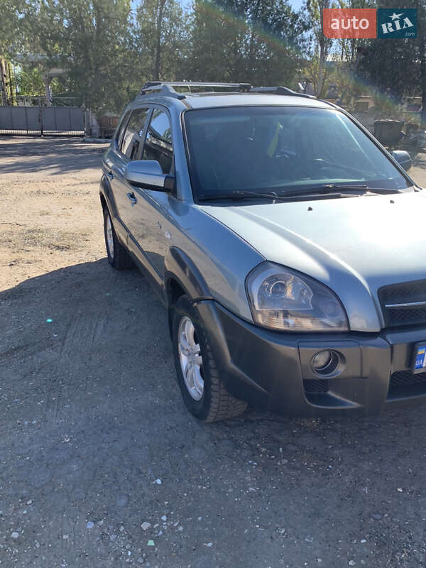 Внедорожник / Кроссовер Hyundai Tucson 2007 в Николаеве фото 4 Внедорожник / Кроссовер Hyundai Tucson 2007 в Николаеве