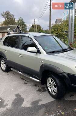 Позашляховик / Кросовер Hyundai Tucson 2005 в Полтаві