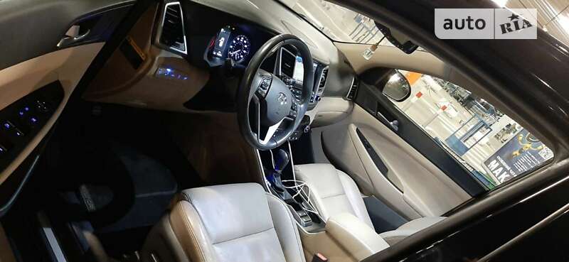 Позашляховик / Кросовер Hyundai Tucson 2016 в Києві фото 13 Позашляховик / Кросовер Hyundai Tucson 2016 в Києві