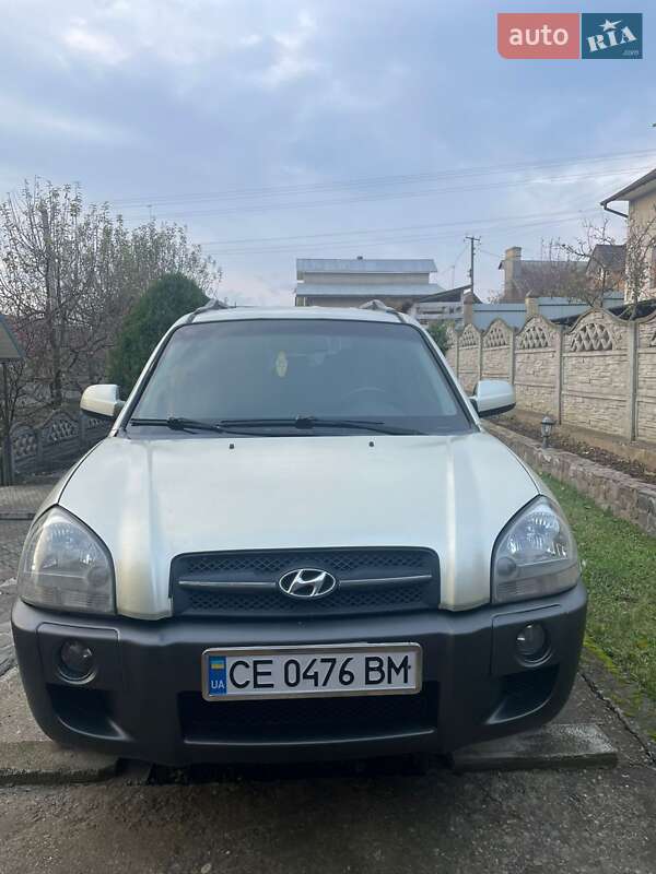 Купе Hyundai Tucson 2007 в Черновцах