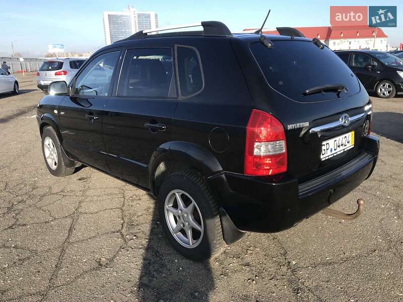 Позашляховик / Кросовер Hyundai Tucson 2007 в Києві фото 3 Позашляховик / Кросовер Hyundai Tucson 2007 в Києві
