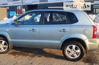 Позашляховик / Кросовер Hyundai Tucson 2007 в 