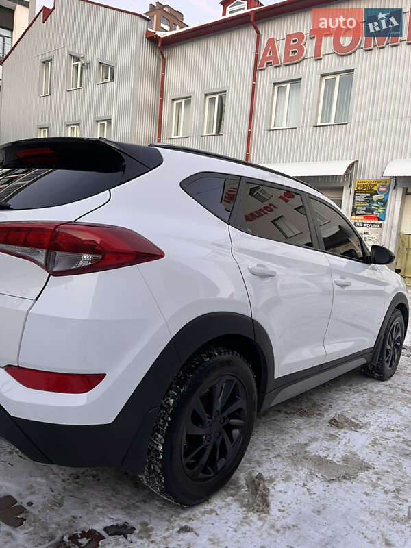 Внедорожник / Кроссовер Hyundai Tucson 2017 в Тернополе