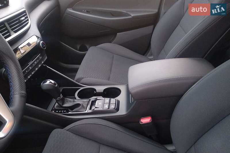 Позашляховик / Кросовер Hyundai Tucson 2019 в Києві фото 20 Позашляховик / Кросовер Hyundai Tucson 2019 в Києві