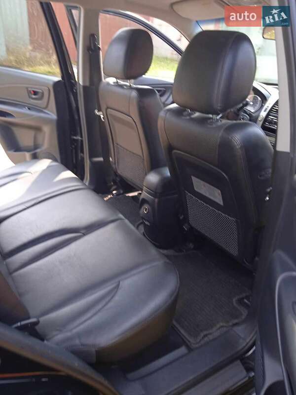 Позашляховик / Кросовер Hyundai Tucson 2006 в Дрогобичі