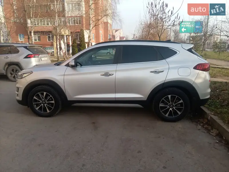 Hyundai Tucson 2018 VIN TMAJ3813DKJ739155 фото оголошення 3 з 40