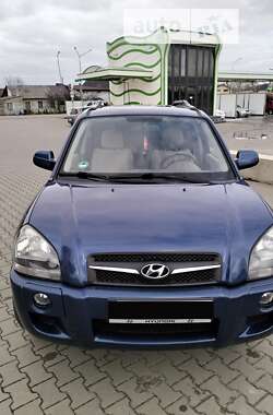 Позашляховик / Кросовер Hyundai Tucson 2008 в Луцьку