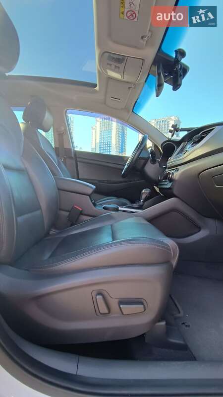 Внедорожник / Кроссовер Hyundai Tucson 2016 в Одессе фото 13 Внедорожник / Кроссовер Hyundai Tucson 2016 в Одессе
