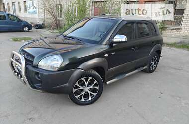 Позашляховик / Кросовер Hyundai Tucson 2006 в Києві