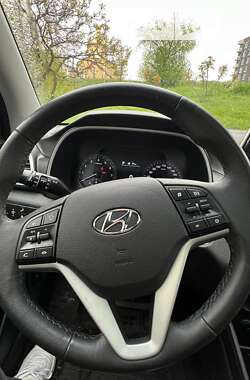 Позашляховик / Кросовер Hyundai Tucson 2019 в Львові
