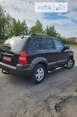 Позашляховик / Кросовер Hyundai Tucson 2006 в Луцьку