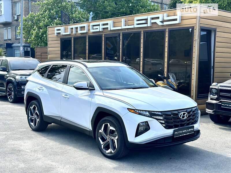 Внедорожник / Кроссовер Hyundai Tucson 2023 в Киеве