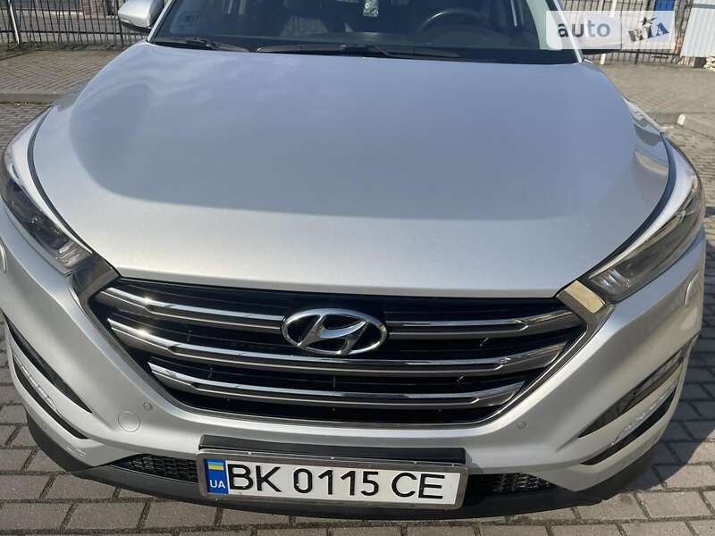 Внедорожник / Кроссовер Hyundai Tucson 2018 в Ровно