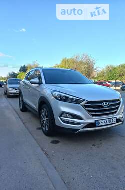 Внедорожник / Кроссовер Hyundai Tucson 2015 в Днепре