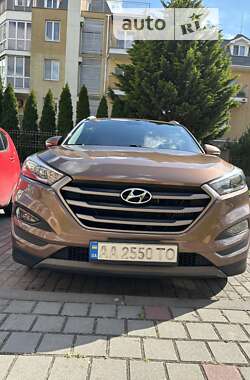 Внедорожник / Кроссовер Hyundai Tucson 2016 в Ужгороде