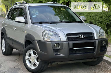 Позашляховик / Кросовер Hyundai Tucson 2006 в Києві