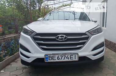 Позашляховик / Кросовер Hyundai Tucson 2016 в Первомайську