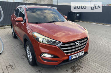 Позашляховик / Кросовер Hyundai Tucson 2016 в Одесі