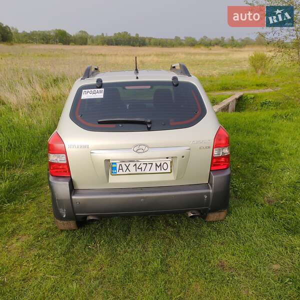 Позашляховик / Кросовер Hyundai Tucson 2007 в Богодухіву