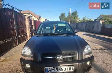 Внедорожник / Кроссовер Hyundai Tucson 2007 в 