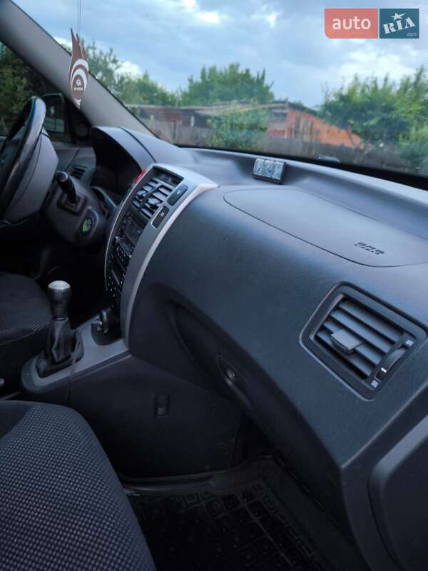 Внедорожник / Кроссовер Hyundai Tucson 2008 в Каневе