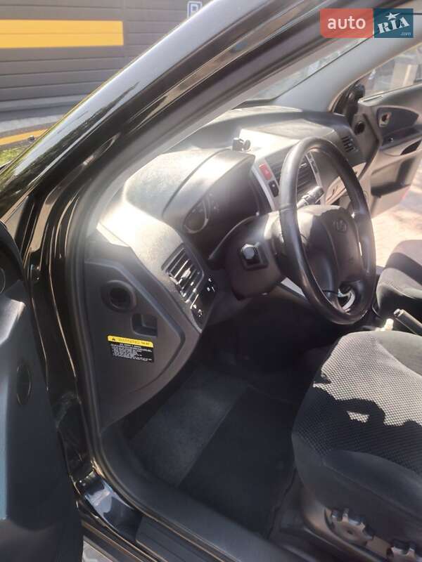 Позашляховик / Кросовер Hyundai Tucson 2005 в Жмеринці